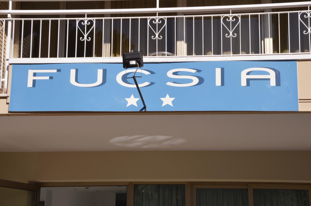 Hotel Fucsia ริชโชเน ภายนอก รูปภาพ